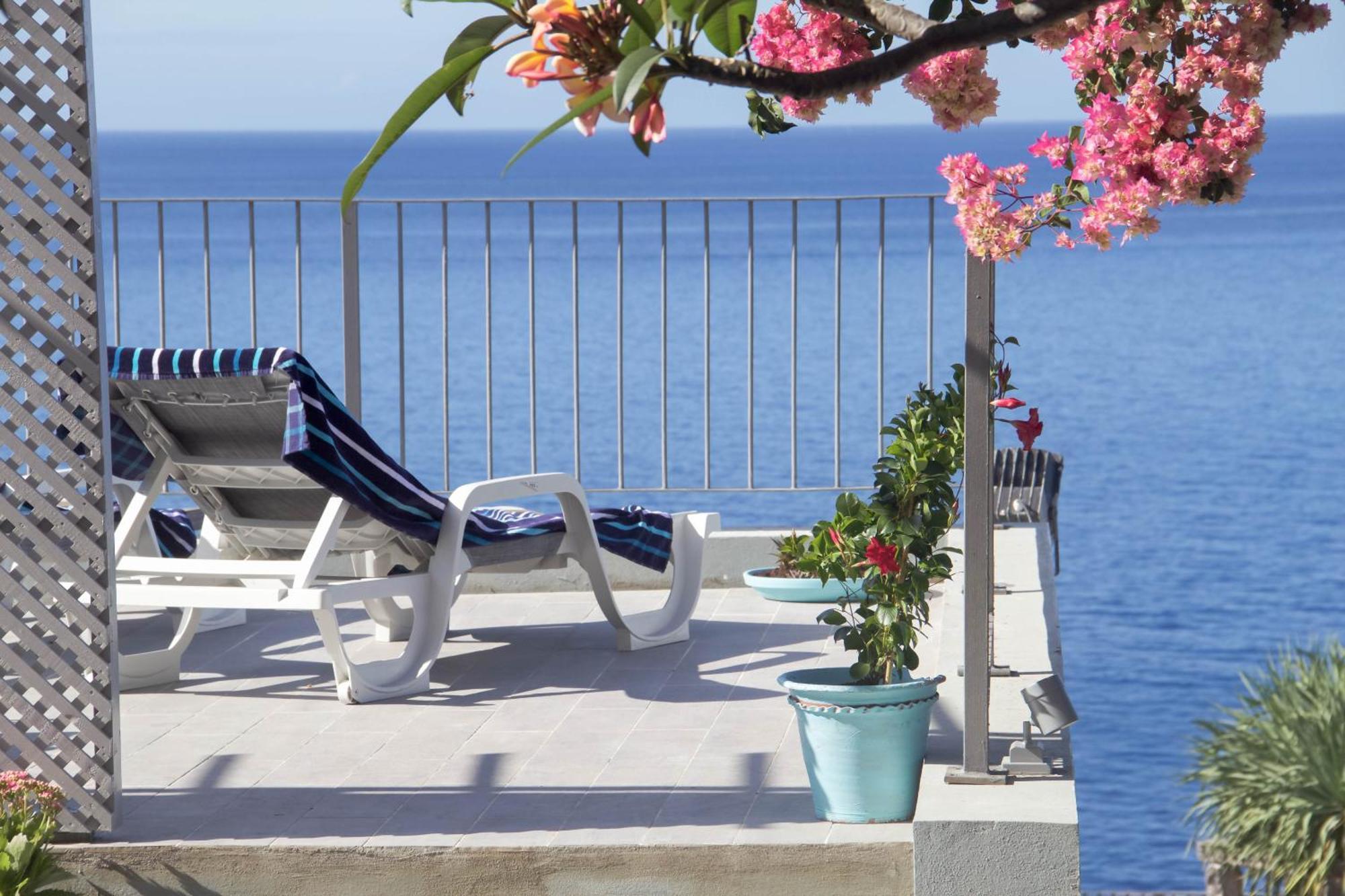 Irlandas Villa Funchal Seaside Villas Quarto foto